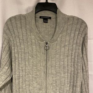 WEATHERPROOF SWEATER